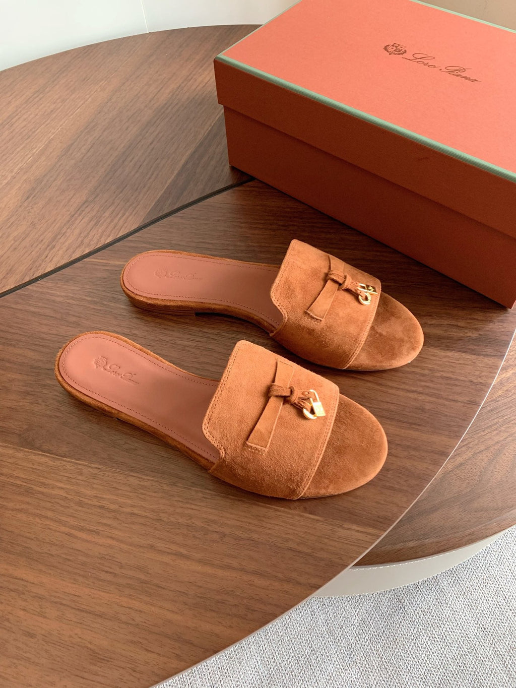LP 26S SUMMER CHARMS SLIDES IN CARAMEL BROWN SUEDE GOLD HARDWARE
