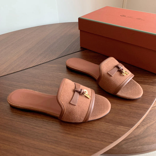 LP 26S SUMMER CHARMS SLIDES IN CARAMEL BROWN CANVAS AND CALFSKIN GOLD HARDWARE