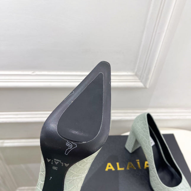 ALAIA 26S HIGH HEELS 95 MM IN SAGE GREEN CROCODILE-EMBOSSED CALFSKIN