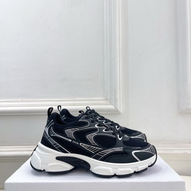 DIOR 26S SNEAKER IN BLACK CALFSKIN AND MESH FABRIC