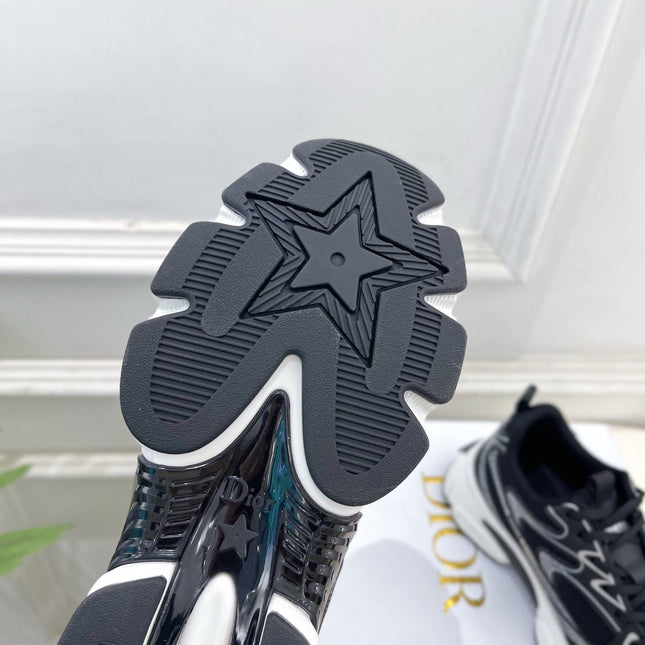 DIOR 26S SNEAKER IN BLACK CALFSKIN AND MESH FABRIC