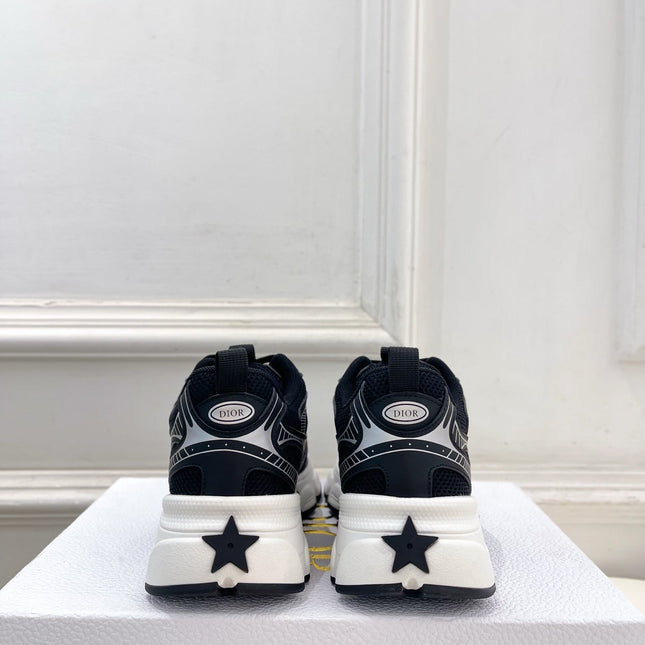 DIOR 26S SNEAKER IN BLACK CALFSKIN AND MESH FABRIC