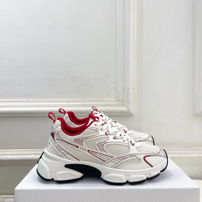 DIOR 26S SNEAKER IN WHITE CALFSKIN AND MESH FABRIC