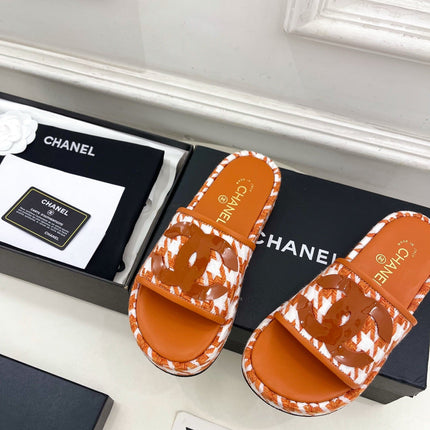 CHANEL 26S SANDALS 35 MM IN ORANGE TWEED