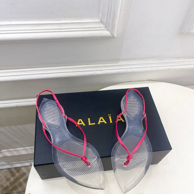 ALAIA 26S POINTED-TOE THONG SANDALS IN DARK PINK SATIN AND TRANSPARENT PVC