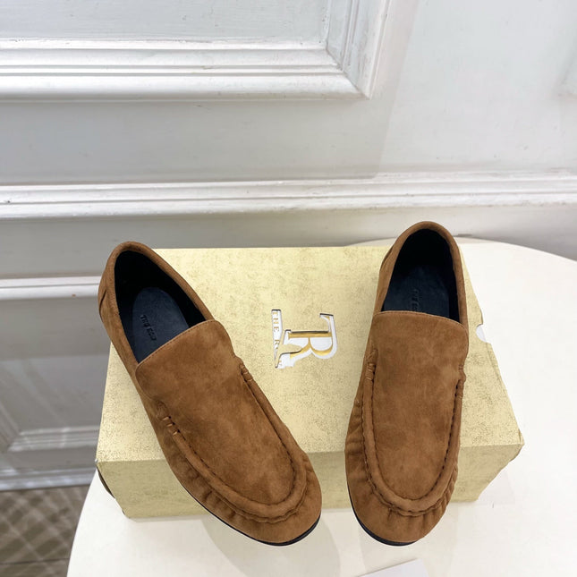 THE ROW 26S MOCCASIN LOAFERS 20MM IN COGNAC BROWN SUEDE