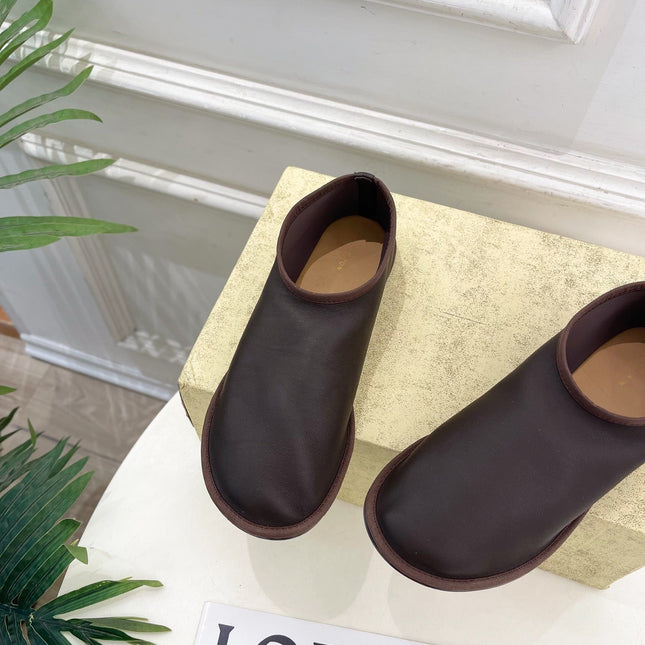 THE ROW 26S SLIP-ON FLATS IN DARK BROWN NAPPA CALFSKIN