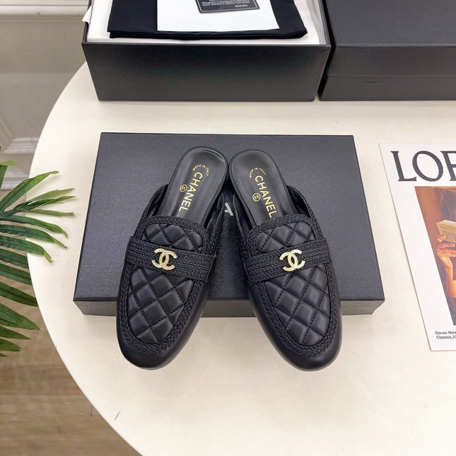 CHANEL 26S MULES IN BLACK LAMBSKIN FABRIC