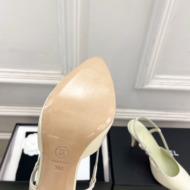 CHANEL 26S POINTED TOE SLINGBACK PUMPS 90 MM IN WHITE LAMBSKIN