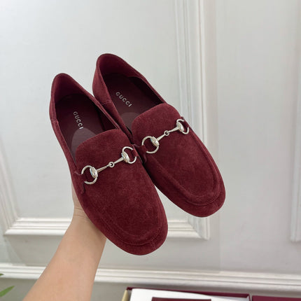 GUCCI 26S LOAFERS MM IN DARK RED SUEDE WITH SILVER HARDWARE