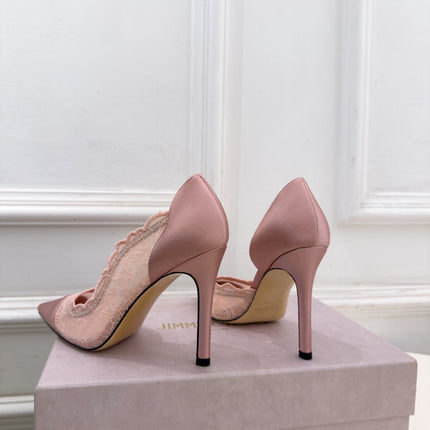 JIMMY CHOO 26S POINTED-TOE HEELS 100 MM IN LIGHT PINK SATIN AND LACE