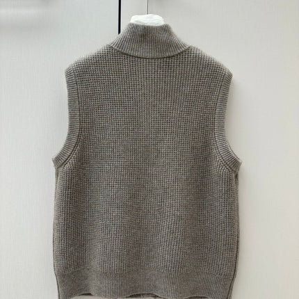 LORO PIANA 26S HIGH-NECK BUTTONED KNIT VEST 913
