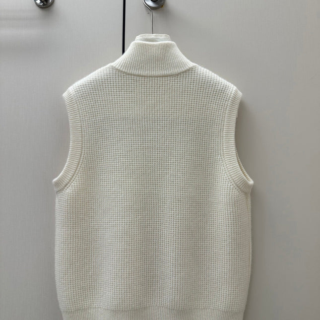 LORO PIANA 26S HIGH-NECK BUTTONED KNIT VEST 911