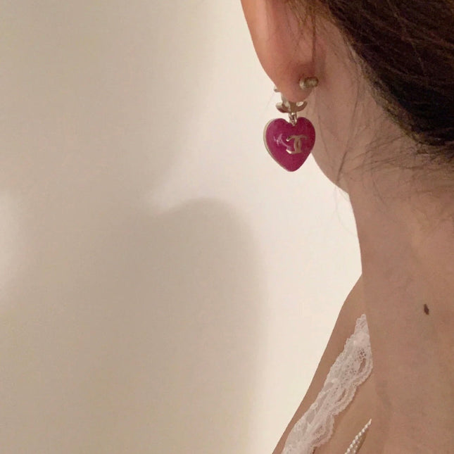 CHANEL 26S DOUBLE C LOGO PINK GRADIENT PAVE CRYSTAL HEART DROP EARRINGS IN GOLD METAL 631079