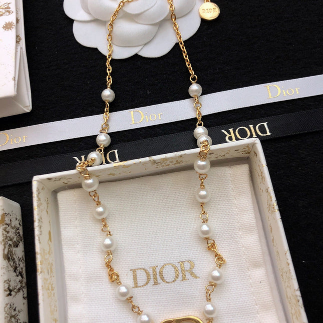 CD 26S CD LOGO PEARL CHAIN NECKLACE IN GOLD TONE METAL WITH WHITE PEARL 631005