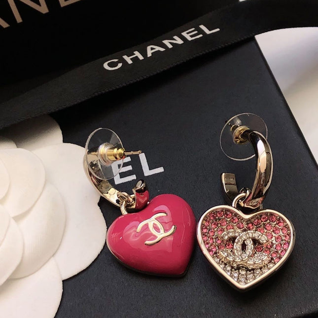 CHANEL 26S DOUBLE C LOGO TWO-TONE PAVE CRYSTAL HEART DROP HOOP EARRINGS IN GOLD METAL 631080