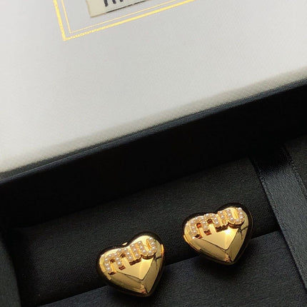 MIUMIU 26S PEARL LOGO HEART STUD EARRINGS IN GOLD TONE METAL 612685