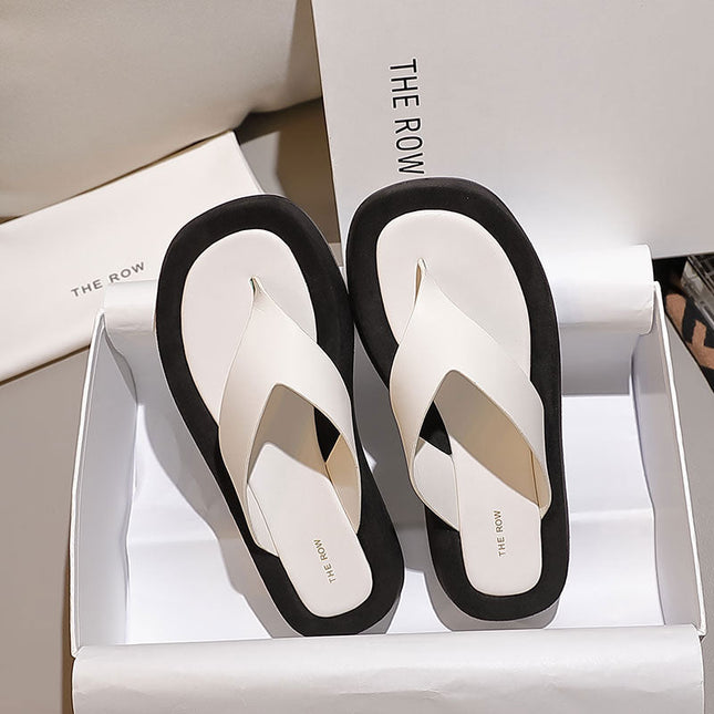 THE ROW 26S GINZA THONG SANDALS IN WHITE CALFSKIN AND BLACK SUEDE