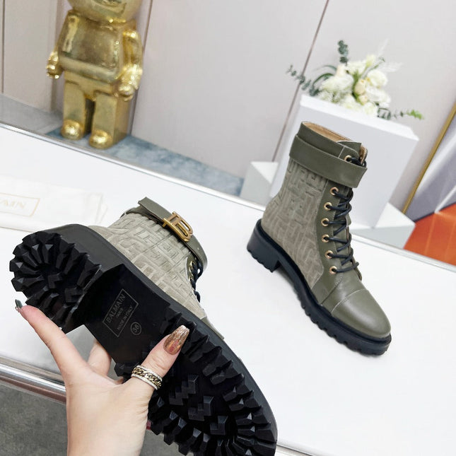 BALMAIN 26S BOOTS IN MOSS GREEN CALFSKIN AND SUEDE