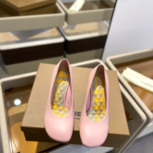 BURBERRY 26S HIGH HEELS 85 MM IN LIGHT PINK CALFSKIN