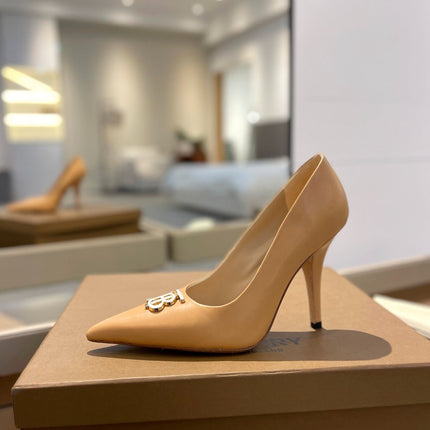 BURBERRY 26S HIGH HEELS 105 MM IN PALE BEIGE CALFSKIN WITH LOGO