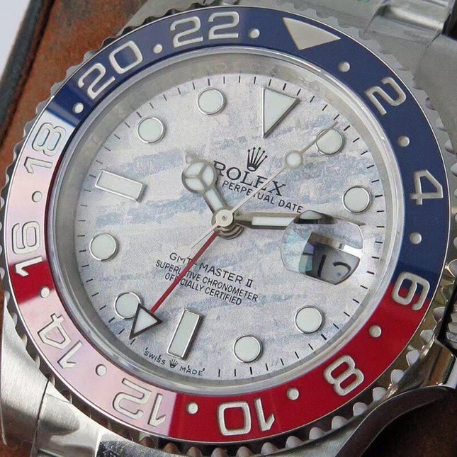 GMT-MASTER II PEPSI MATEORITE DIAL